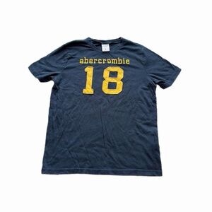 Abercrombie kids baby tee jersey number 💛